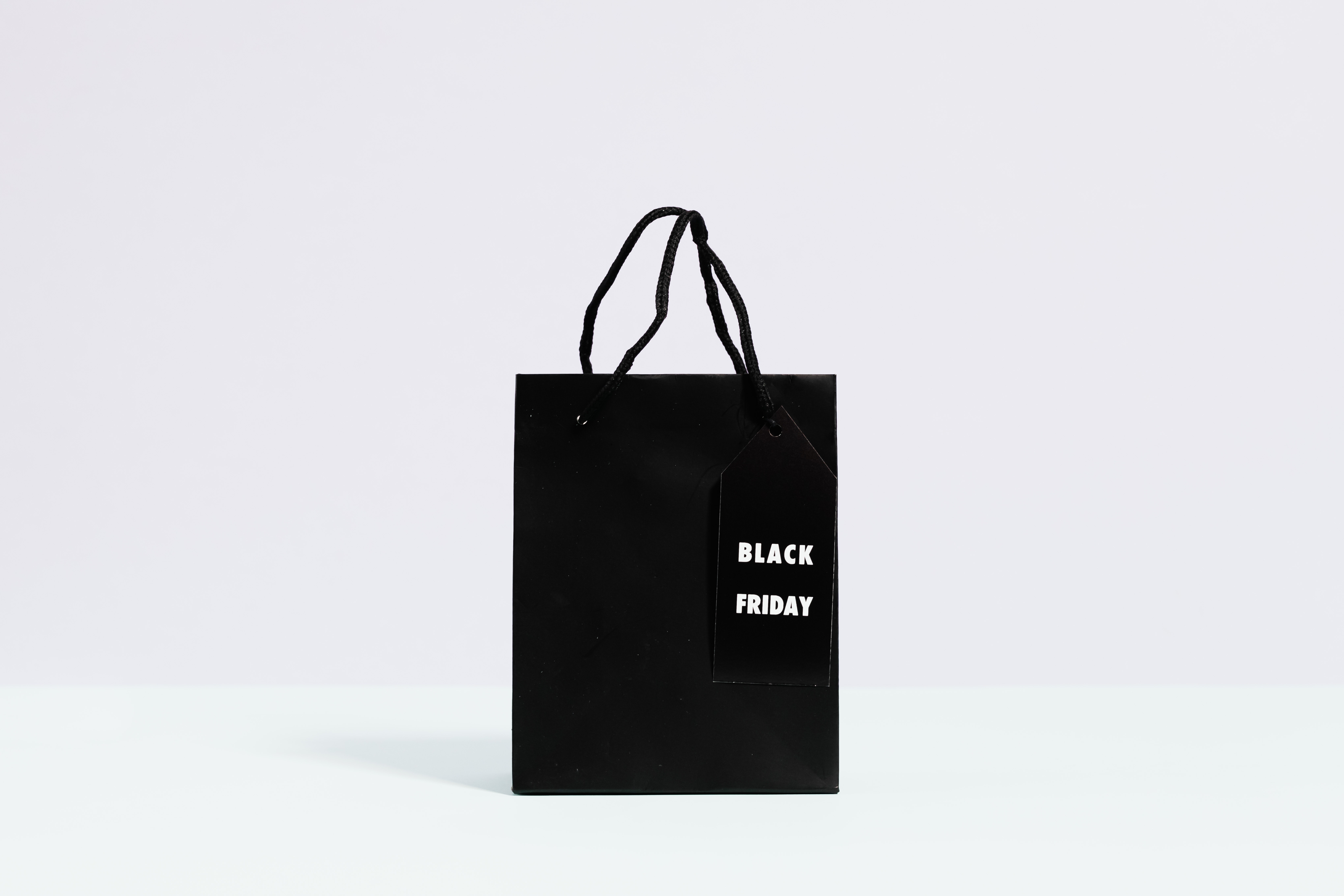 Černá taška